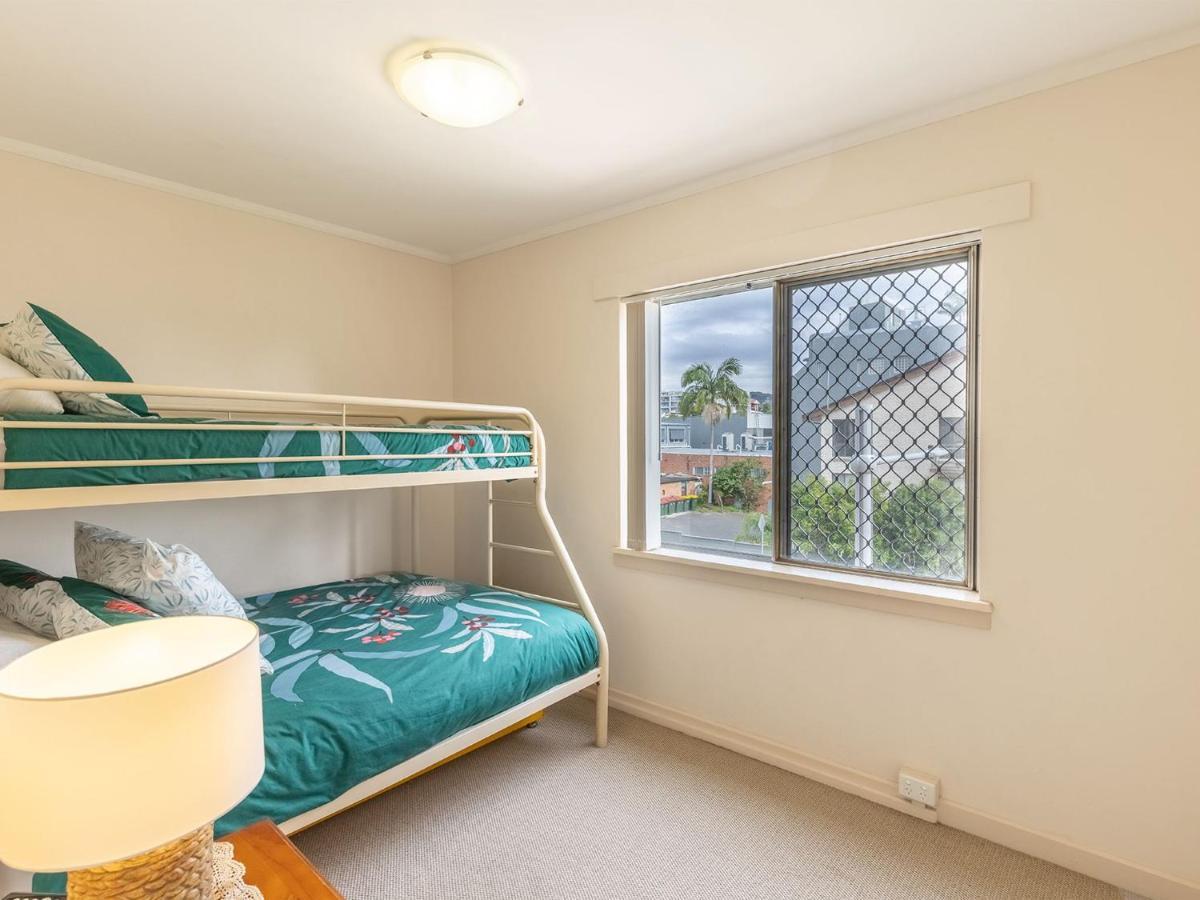 Teramby Court, 10,104 Magnus Street - Unit In Nelson Bay Cbd, With Water Views, Air Con And Wi-Fi Lejlighed Eksteriør billede