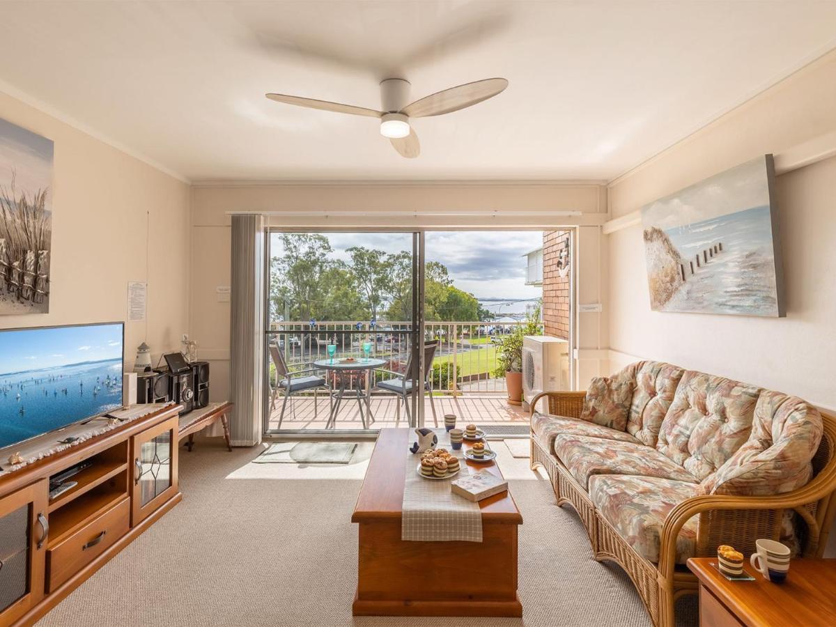 Teramby Court, 10,104 Magnus Street - Unit In Nelson Bay Cbd, With Water Views, Air Con And Wi-Fi Lejlighed Eksteriør billede
